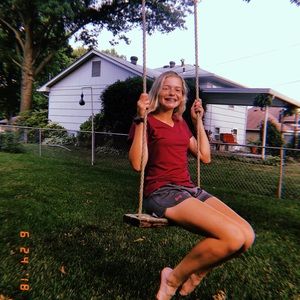 Meet your Posher, Allison